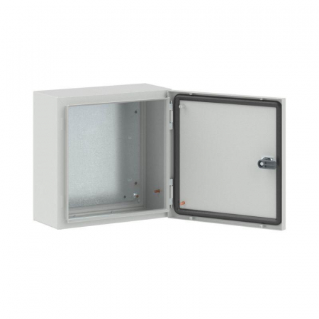 Шкаф ST с монтаж. платой 300х300х150мм от IP65-до IP66 IK10 DKC R5ST0331