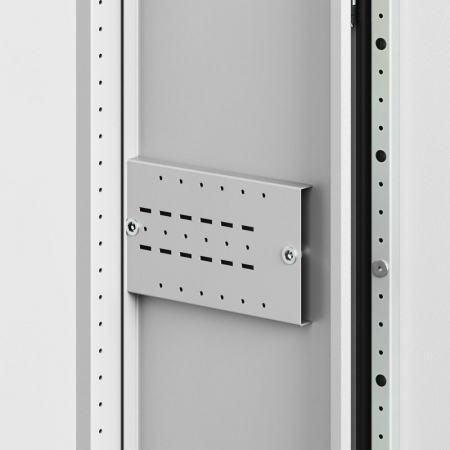 Корпус напольный RAM fit 1600х600х400мм без боков. вырезов DKC R6NFW166040
